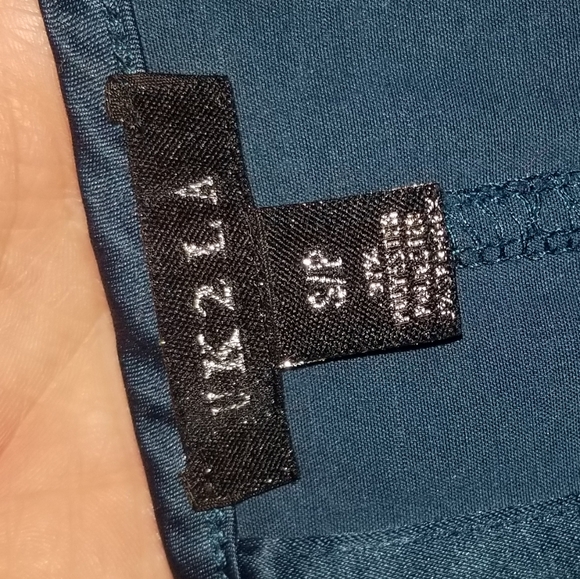 Size small dark navy corset - Picture 6 of 8